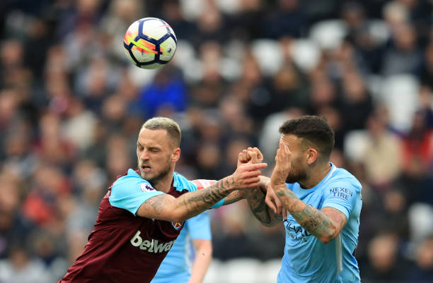 更加深刻地 更加深刻地